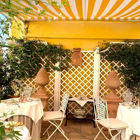 Palazzo Cherubini-Pools & Wellness Rossano Exterior photo